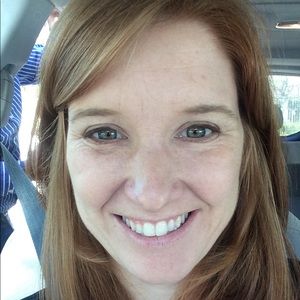 Meet your Posher, Corinne